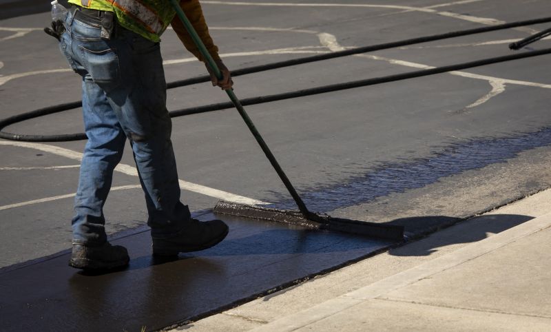 Blacktop Sealcoating in Columbus, OH