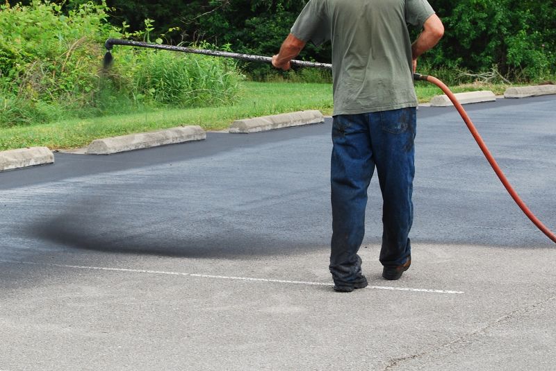 Lot Sealcoating in Tampa, FL