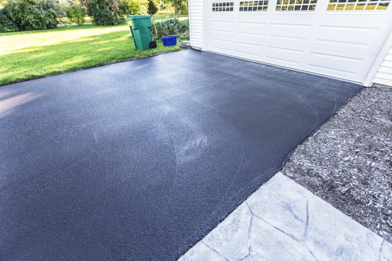 Tar Driveway Sealing in Sarasota, FL
